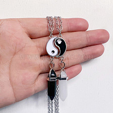 Fashionable Tai Chi Crystal Pendant Friendship Necklace.