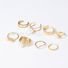 Elegant Vintage 8-Piece Gold Plated Fashion Ring Set