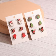 1 Set Cute Simple Style Christmas Tree Santa Claus Sock Printing Wood Ear Studs